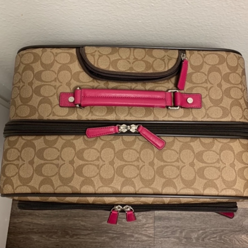 Coach Wheeled Carry-On Luggage - Picture 2 of 6